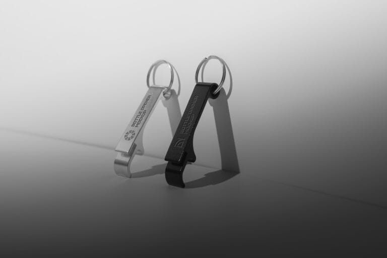 מחזיקי מפתחות ממותגים – פריט קטן שמחזיק הרבה ערך